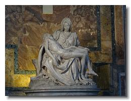 2011 05 09 Saint Peter's Basilica - Michelangelo's Pieta